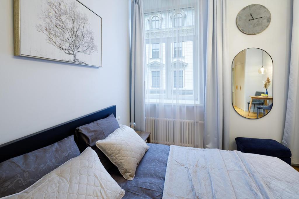 Kalnina Street Studio Apartment รีกา ภายนอก รูปภาพ
