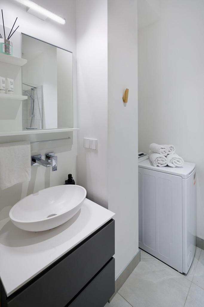 Kalnina Street Studio Apartment รีกา ภายนอก รูปภาพ